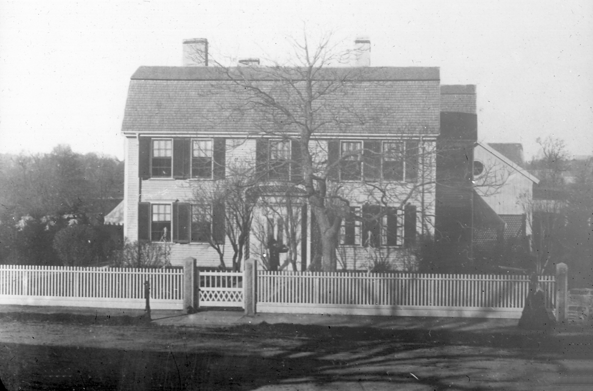 Old Davis House, Roxbury