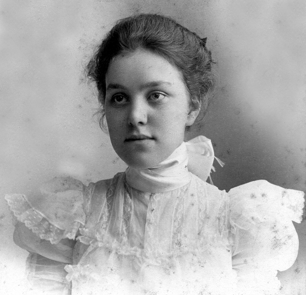 Ethel Ward Towle, Brookline High School Class of 1898