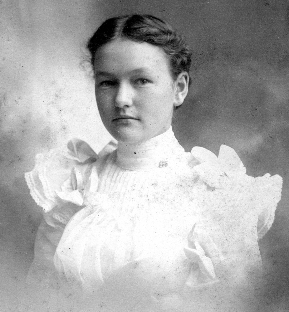 Grace Bartlett Farquhar, Brookline High School Class of 1898