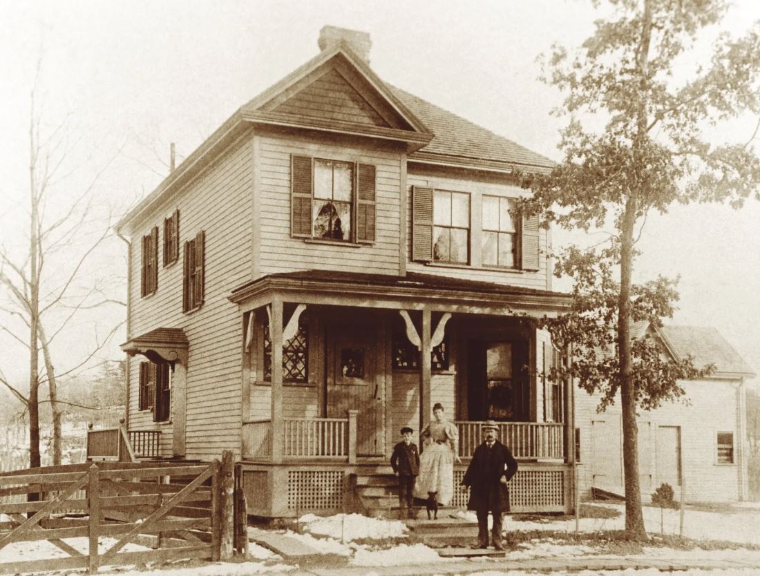 246 Clyde St., House of Francis Ouimet, 1900