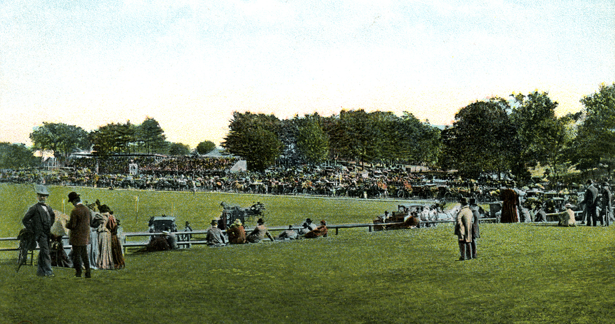 The Country Club, Horse Racing