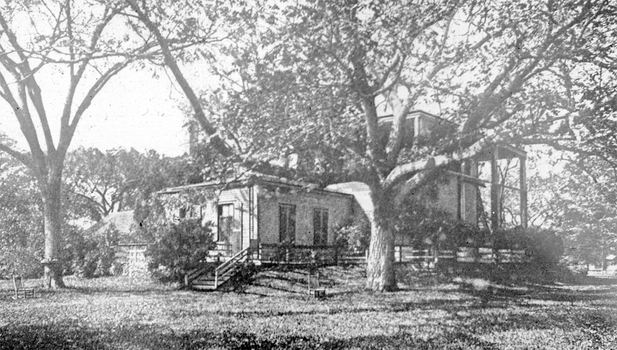 H.H. Richardson House, 25 Cottage St. by Warren St.